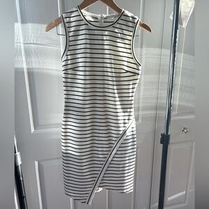 Olivia Grey Striped Dress​​​​
